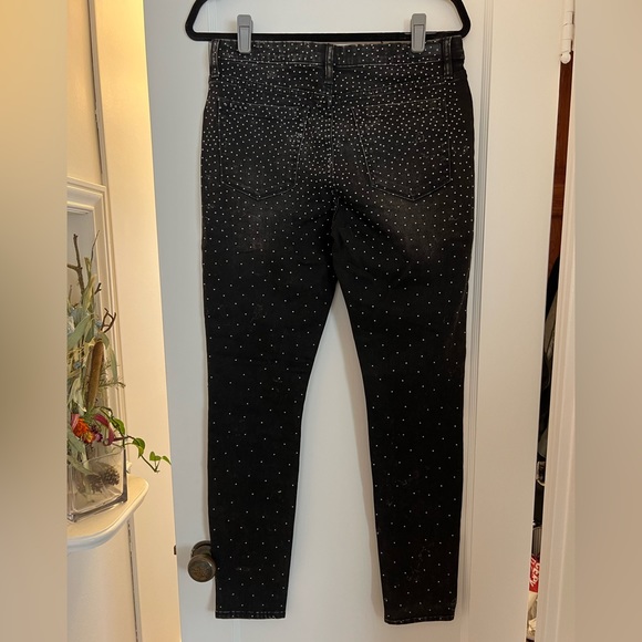 🖤Studded Jeans 🖤 - Picture 4 of 13